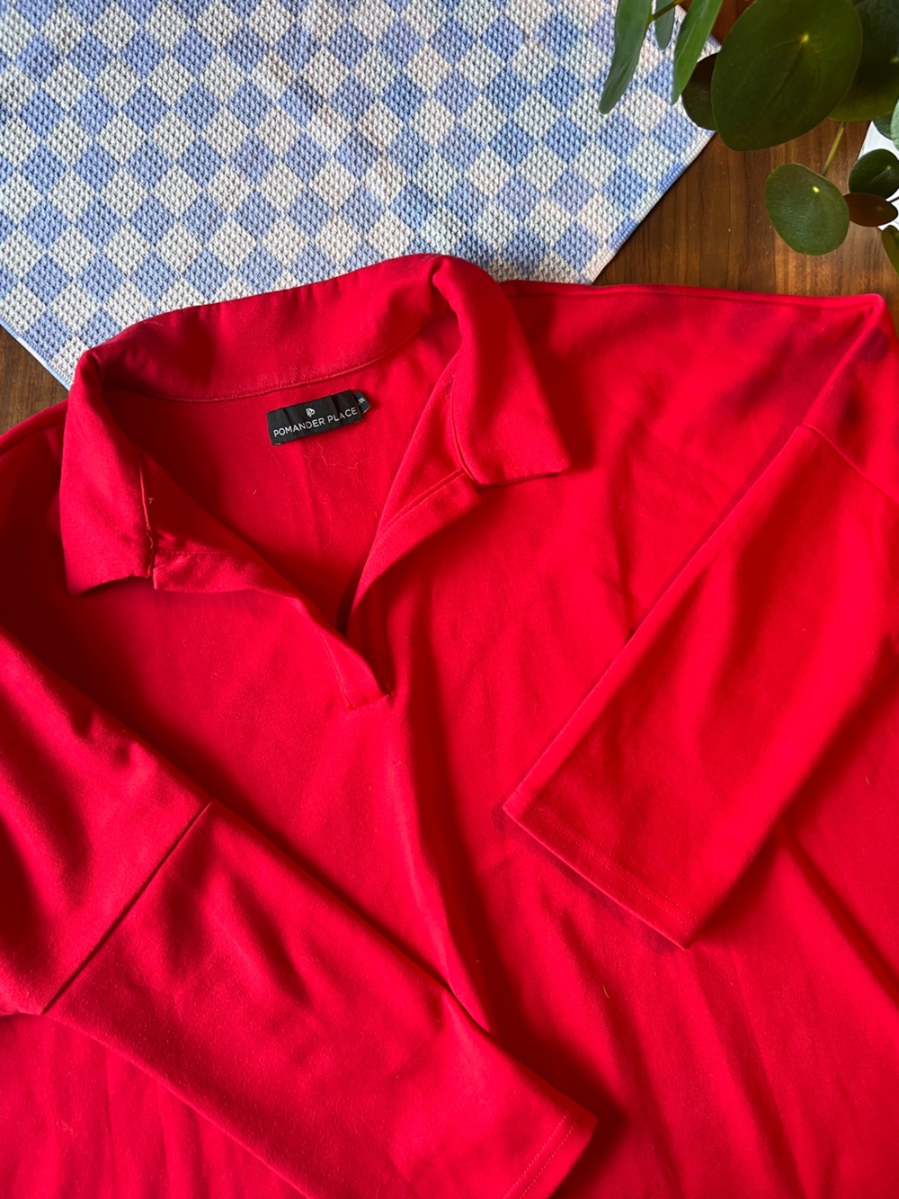 Pomander Place Bright Red V-Neck Pullover Sweatshirt